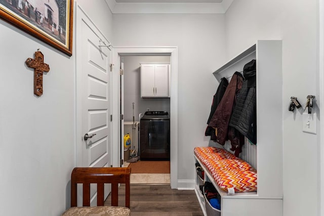 134 Wynfield Blvd, Mount Juliet, TN 37122 - mudroom featuring dark wood finished floors, crown molding, washing machine and clothes dryer, and baseboards