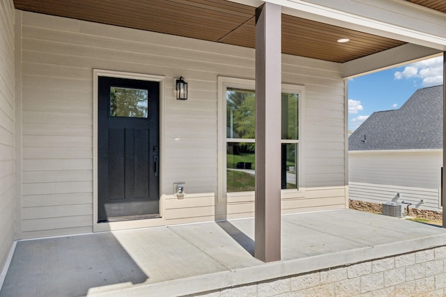 827 Oconner St, Smithville, TN 37166 - entrance to property with central AC unit