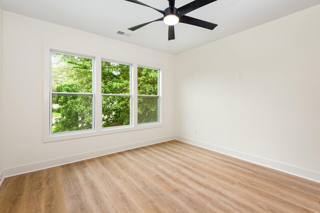 311 N 9th St, Nashville, TN 37206 - unfurnished room featuring healthy amount of natural light, baseboards, light wood-type flooring, and ceiling fan