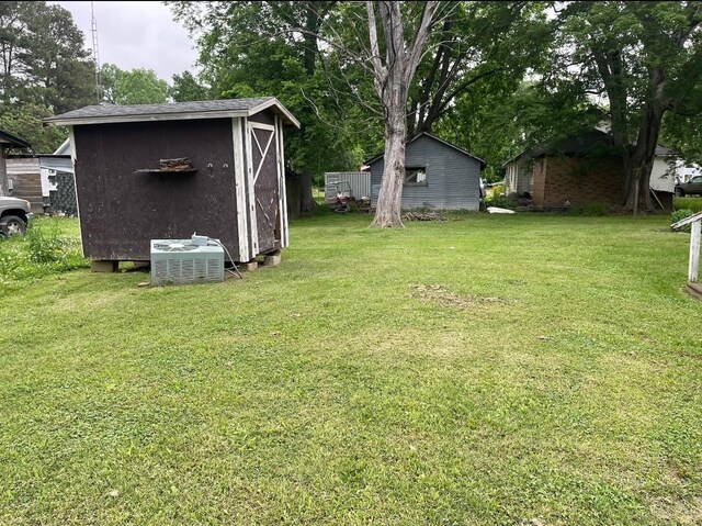 3442 E Cross St, Rives, TN 38253 - view of green lawn