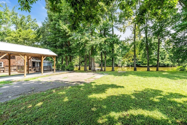 1353 Chapmansboro Rd, Chapmansboro, TN 37035 - view of green lawn