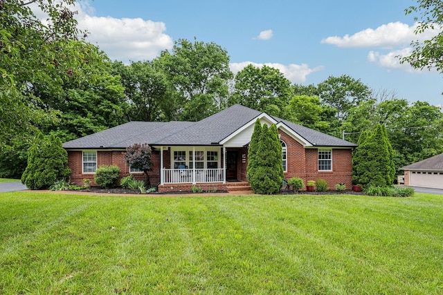 453 Marilyn Cir, Spring Hill, TN 37174 - ranch-style home featuring covered porch, brick siding, and a front yard