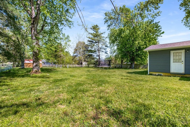 4706 Barfield Crescent Rd, Murfreesboro, TN 37128 - view of yard with a trampoline