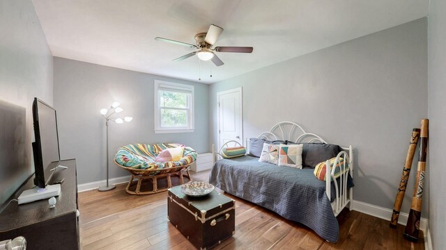 2432 Ponderosa Way, Antioch, TN 37013 - bedroom featuring wood finished floors, baseboards, and a ceiling fan