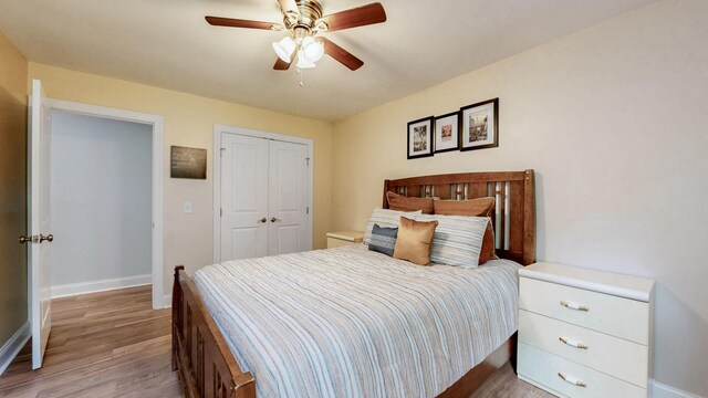 2432 Ponderosa Way, Antioch, TN 37013 - bedroom featuring baseboards, wood finished floors, a closet, and a ceiling fan