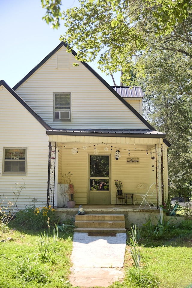 3281 Pulaski Hwy, Lawrenceburg, TN 38464 - view of front of property featuring a porch and metal roof