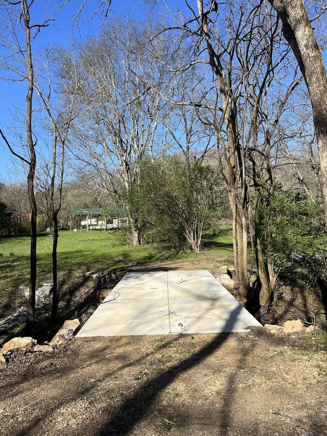 2001 Scotty Parker Rd, Gallatin, TN 37066 - view of patio / terrace