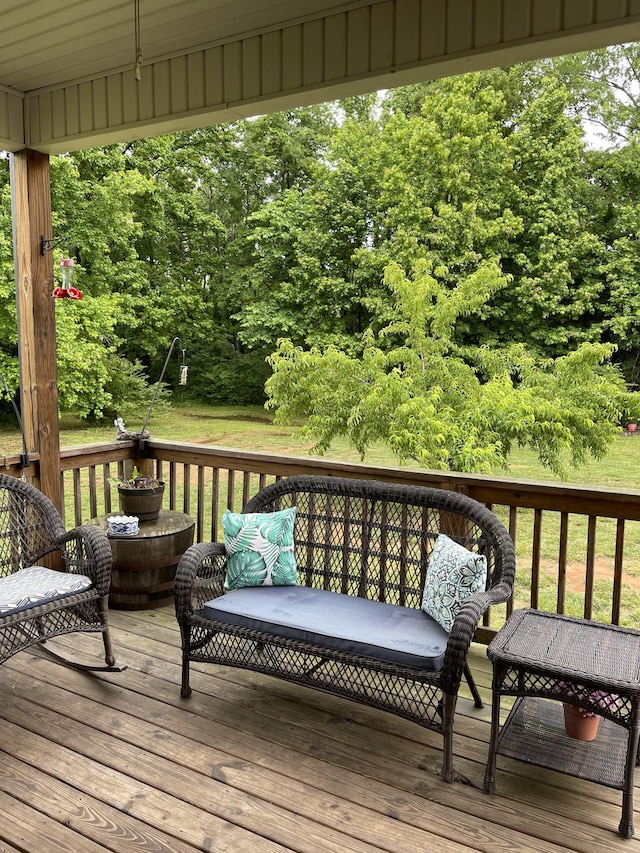 380 Preakness Cir, Pleasant View, TN 37146 - view of wooden deck