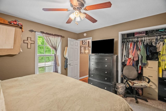 2751 Jarrell Ridge Rd, Clarksville, TN 37043 - bedroom featuring a closet and a ceiling fan