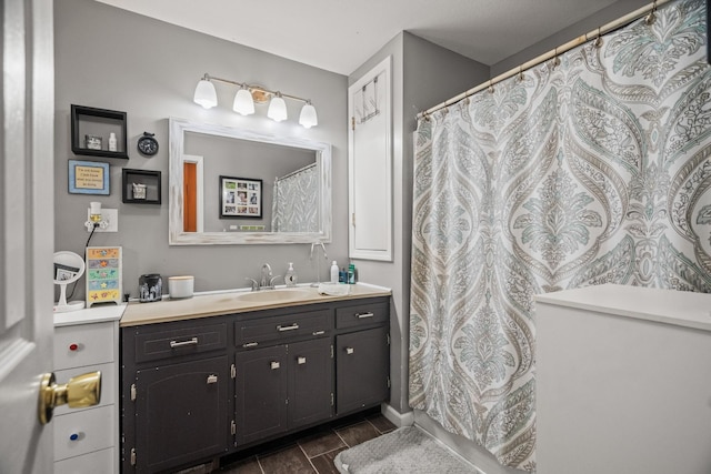 2751 Jarrell Ridge Rd, Clarksville, TN 37043 - bathroom featuring vanity and a shower with shower curtain