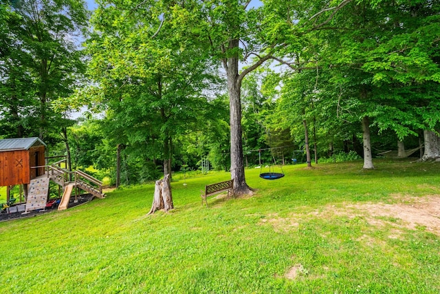 2751 Jarrell Ridge Rd, Clarksville, TN 37043 - view of green lawn featuring stairs and view of scattered trees