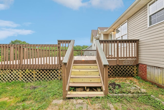 2889 Sharpie Dr, Clarksville, TN 37040 - wooden deck with stairs