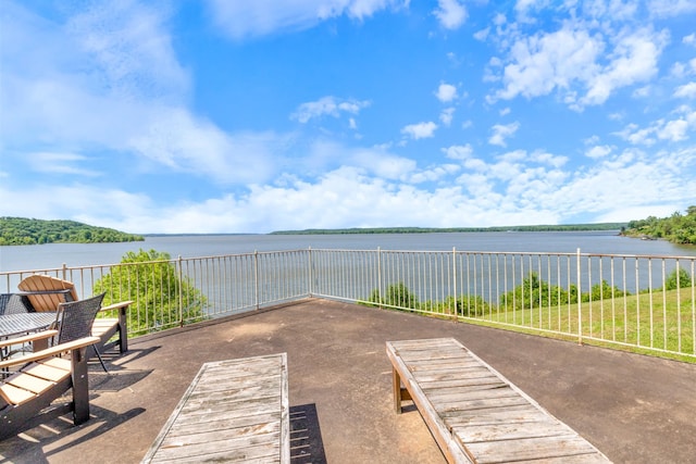 440 Bluff Point Ln, Waverly, TN 37185 - view of patio / terrace featuring a water view