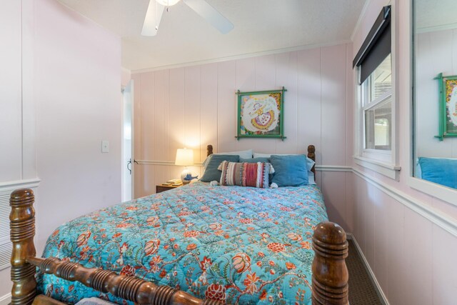 440 Bluff Point Ln, Waverly, TN 37185 - bedroom with ceiling fan and a decorative wall