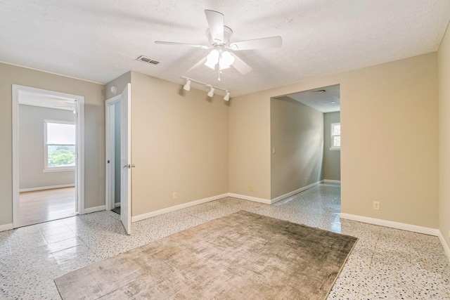 404 Hill Rd, Nashville, TN 37220 - photo 23