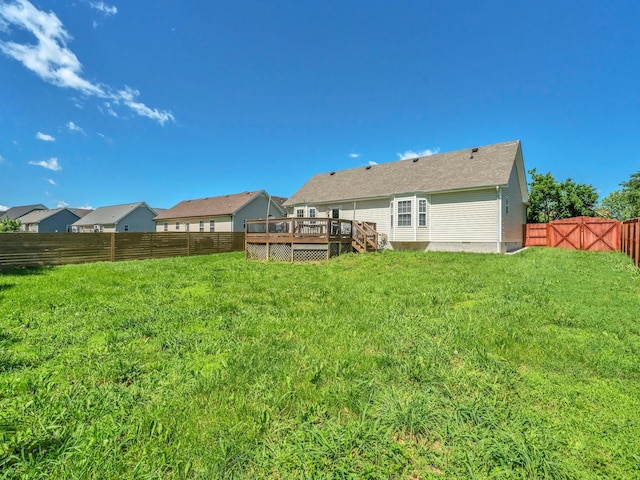 3825 Roscommon Way, Clarksville, TN 37040 - rear view of property with a wooden deck