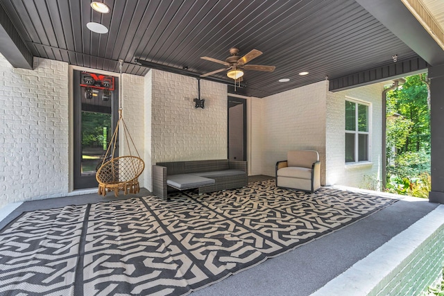 4480 Old Murfreesboro Rd W, Lebanon, TN 37090 - view of patio / terrace with a ceiling fan