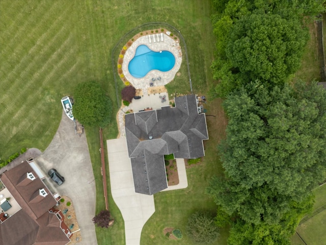 502 Tarver Ct, Smyrna, TN 37167 - aerial view of property and surrounding area with a pool area
