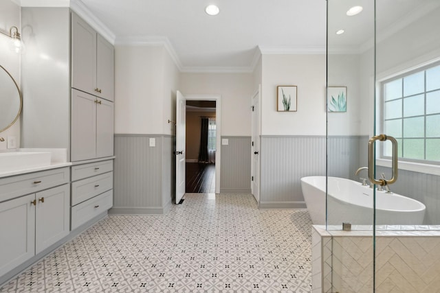 3317 Clovercroft Dr, Murfreesboro, TN 37130 - full bathroom featuring wainscoting, vanity, plenty of natural light, a soaking tub, and recessed lighting