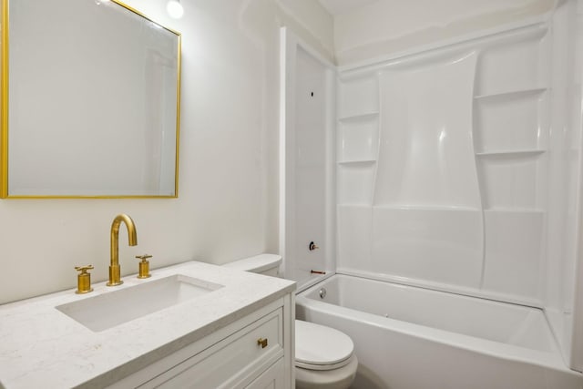 808 Split Oak Ct, Antioch, TN 37013 - full bath with toilet, vanity, and  shower combination