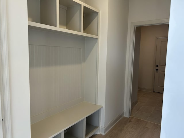 5416 Bridgemore Blvd, Murfreesboro, TN 37129 - mudroom featuring baseboards and wood finished floors