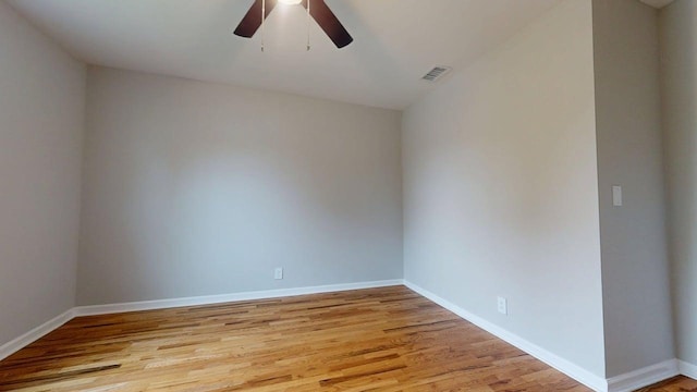 3012 Owendale Dr, Antioch, TN 37013 - empty room featuring light wood finished floors, ceiling fan, and baseboards