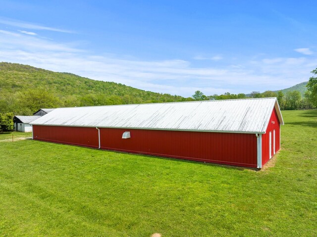 388 Charlie Roberts Rd, Pelham, TN 37366