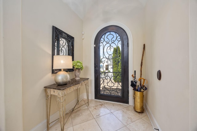 891 Fairington Pvt Way, Gallatin, TN 37066 - tiled entrance foyer featuring baseboards and arched walkways