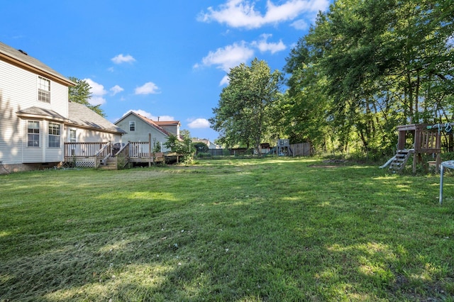1012 Blue Ridge Pkwy, Goodlettsville, TN 37072 - view of yard featuring a wooden deck