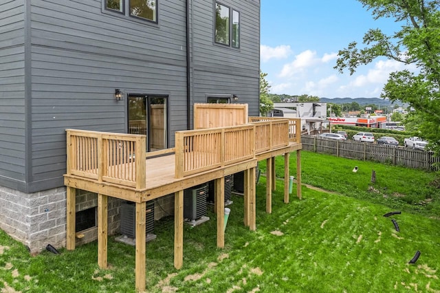 6104 Cowden Ave Unit A, Nashville, TN 37209 - back of house with a deck with mountain view