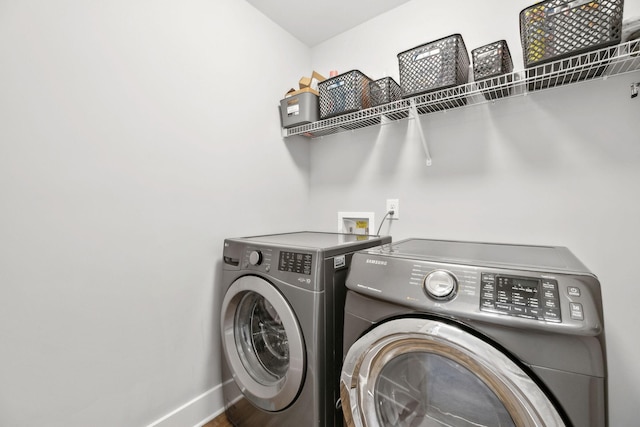 1151 Cotillion Dr, Murfreesboro, TN 37128 - laundry area featuring independent washer and dryer and baseboards