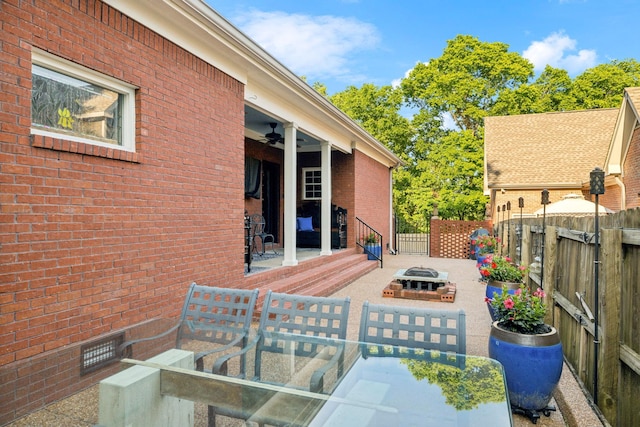 314 W 6th St Unit 7, Columbia, TN 38401 - view of patio featuring a fire pit and a ceiling fan
