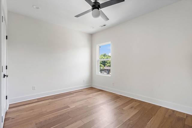 713B 32nd Ave N, Nashville, TN 37209 - empty room featuring light wood finished floors, baseboards, and ceiling fan