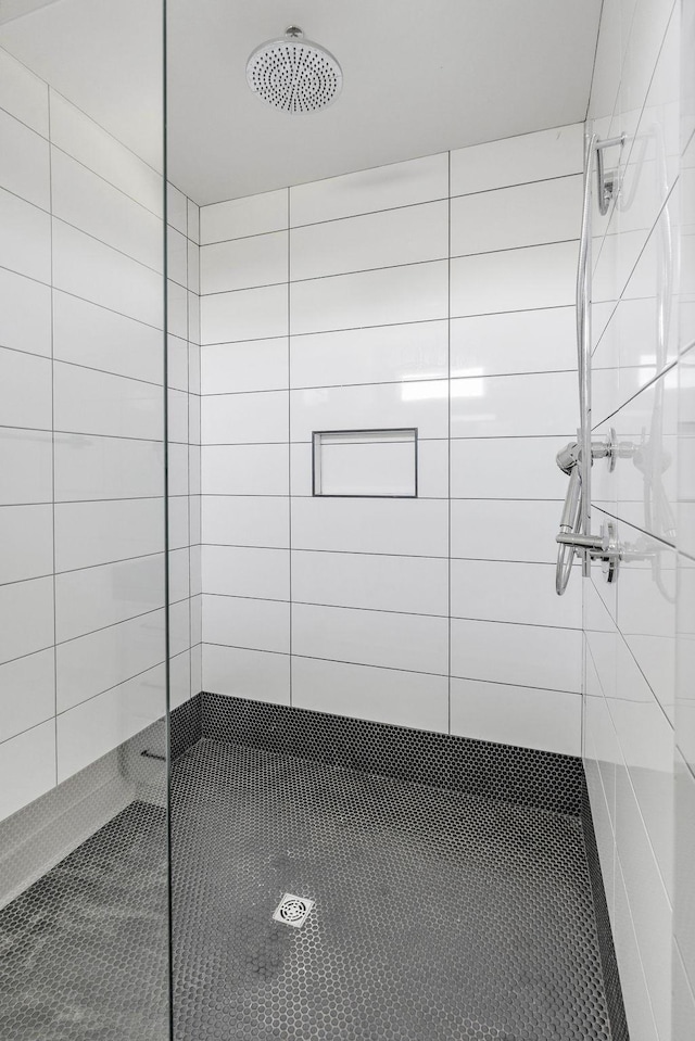 713B 32nd Ave N, Nashville, TN 37209 - full bathroom with tiled shower