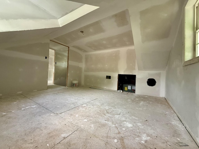 10261/2 Bridge St, Columbia, TN 38401 - bonus room with vaulted ceiling