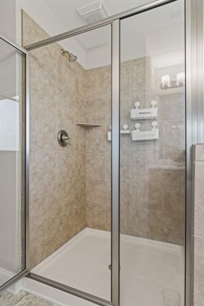 372 Old Stone Rd, Goodlettsville, TN 37072 - full bathroom featuring a shower stall