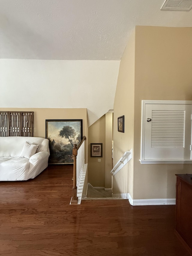 1602 Zurich Dr, Spring Hill, TN 37174 - staircase featuring wood finished floors, baseboards, and vaulted ceiling