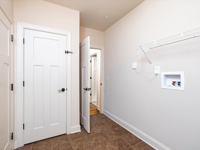 1116 Rivercrest Dr, Murfreesboro, TN 37129 - laundry room with hookup for a washing machine and baseboards