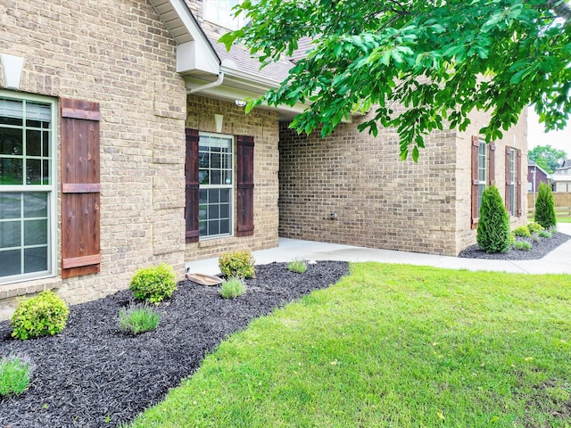 1116 Rivercrest Dr, Murfreesboro, TN 37129 - view of grassy yard