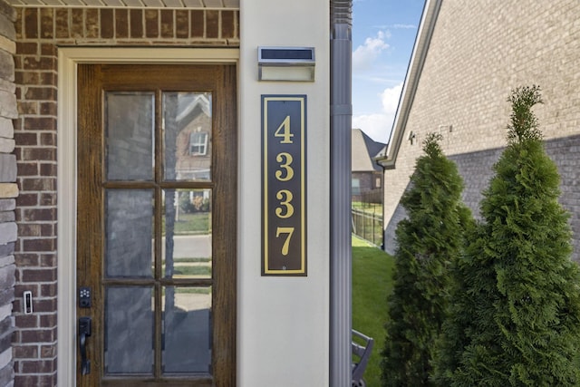 4337 Peacemill Ln, Murfreesboro, TN 37128 - property entrance featuring brick siding