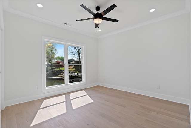 199 Beach Rd N, Killen, AL 35645 - empty room featuring light wood-style flooring, baseboards, ceiling fan, ornamental molding, and recessed lighting