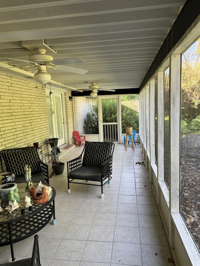 512 Utley Dr, Goodlettsville, TN 37072 - sunroom featuring a ceiling fan