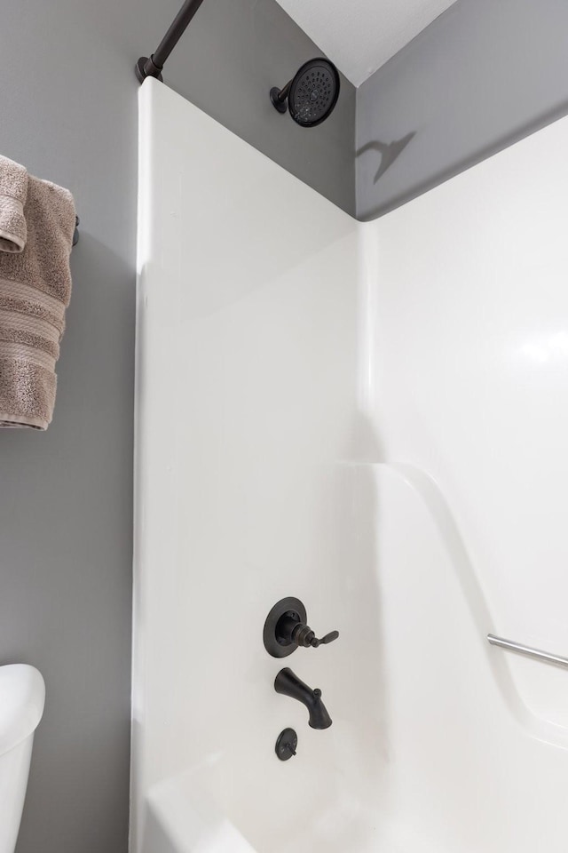 2890 Ellis Ln, Palmyra, TN 37142 - bathroom with shower / tub combination and toilet