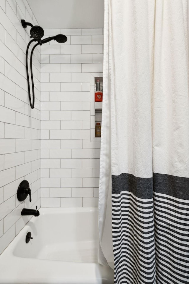 519 Glen Echo Dr, Old Hickory, TN 37138 - full bathroom featuring shower / bath combination with curtain