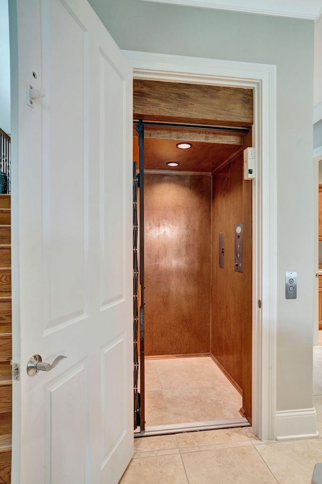1161 Chloe Dr, Gallatin, TN 37066 - view of elevator