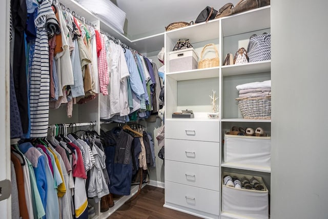 3120 Larkspur Dr, Nashville, TN 37207 - walk in closet featuring wood finished floors