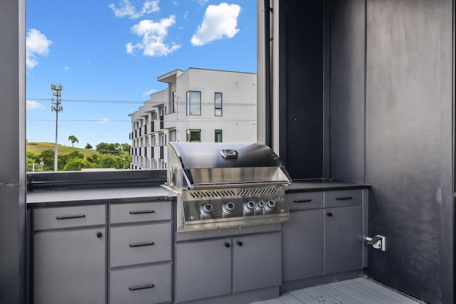 1016B 9th Ave S, Nashville, TN 37203 - view of patio with grilling area and mail area