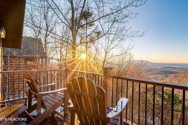 1815 Silver Poplar Ln, Sevierville, TN 37876 - view of balcony at dusk