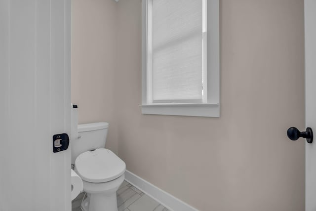 163 Autumn Wind Dr SW, Cleveland, TN 37311 - bathroom featuring baseboards and toilet