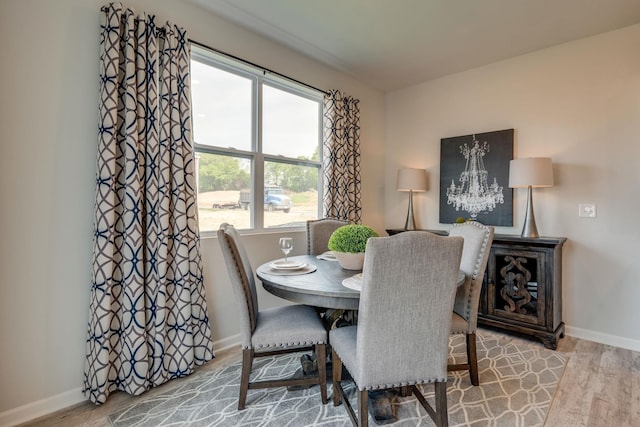 4922 Mowbray Way, Murfreesboro, TN 37129 - dining space with wood finished floors and baseboards
